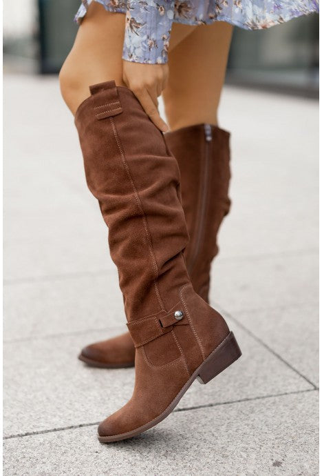 Women's Suede Knee-High Boots – Slouchy Ruched Side-Zip Stacked Heel Footwear | 6 Colours | UK 3–7.5