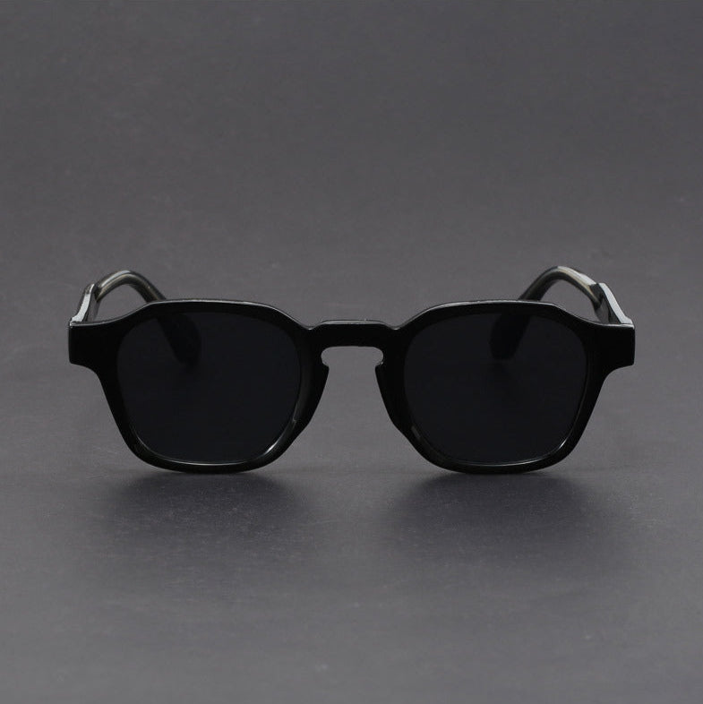 Sloane Retro Shades | Retro Vintage Sunglasses | Oversized UV400 Shades UK