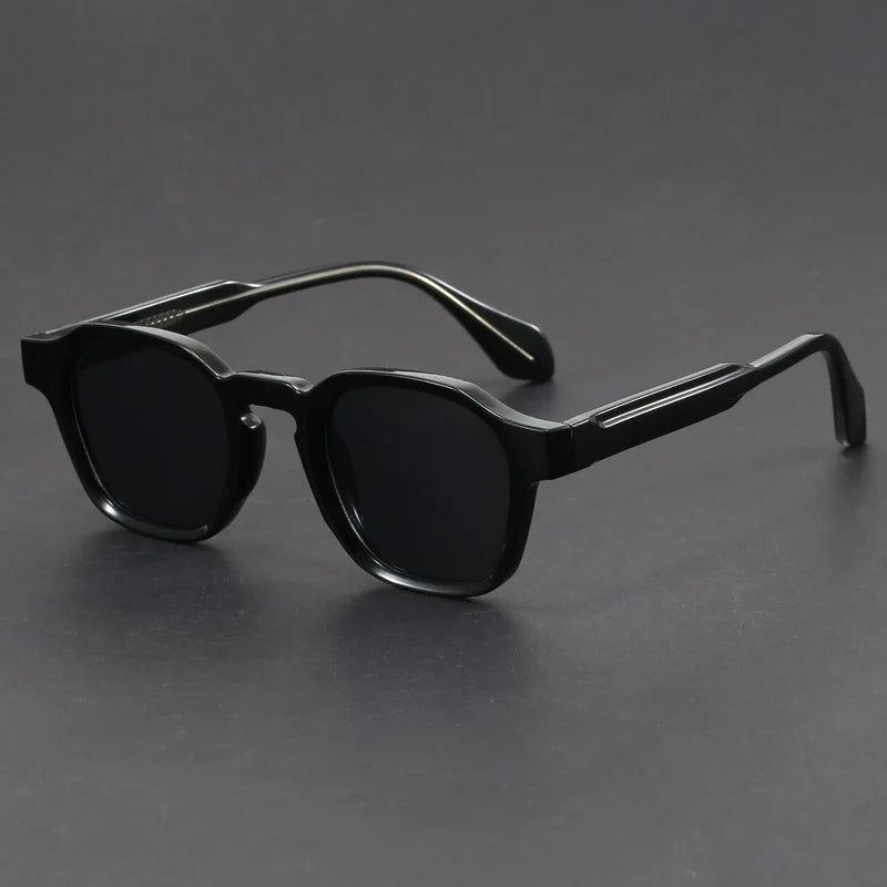 Sloane Retro Shades | Retro Vintage Sunglasses | Oversized UV400 Shades UK