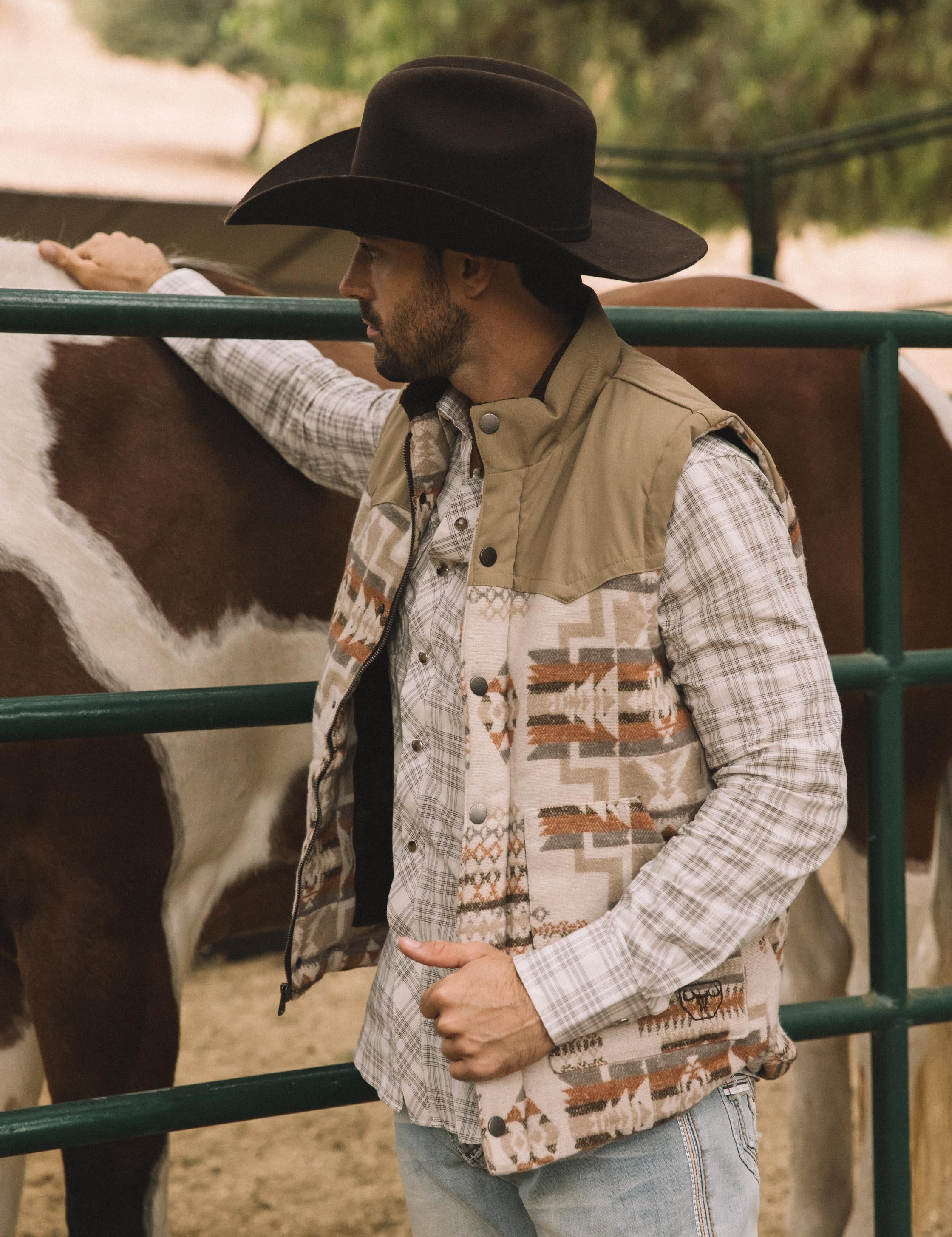 men-ethnic-aztec-quilted-fur-lined-beige-vest-AZV10336_1_70731c75-ada3-40c9-84fa-77976bbbdb48.jpg