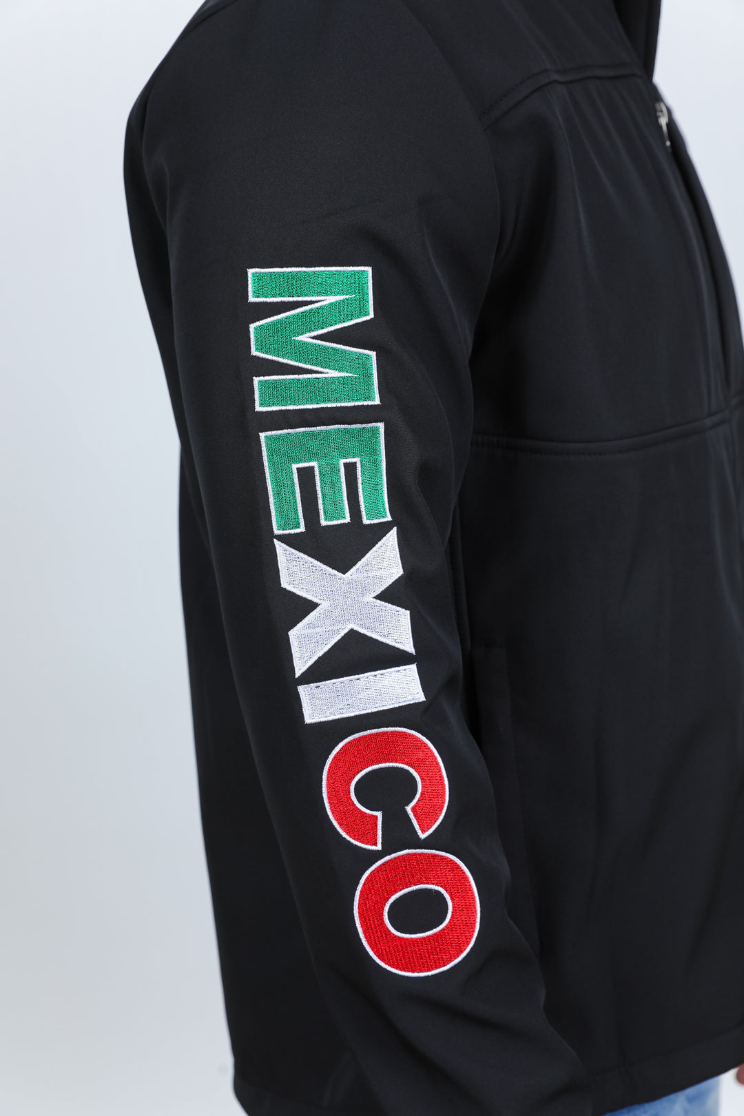 Mexico Embroidery Softshell Jacket | Jacket | Men's Black Mexico Embroidery Softshell