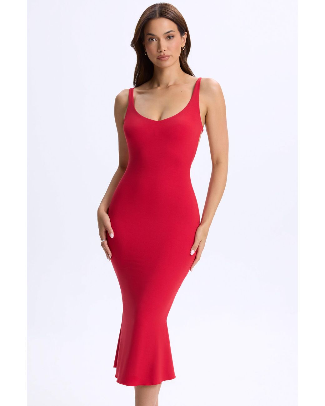 oh-polly-Red-Modal-Plunge-Open-Back-Midaxi-Dress_666623b0-0300-4cf3-8bb3-c48e76bb0216.jpg