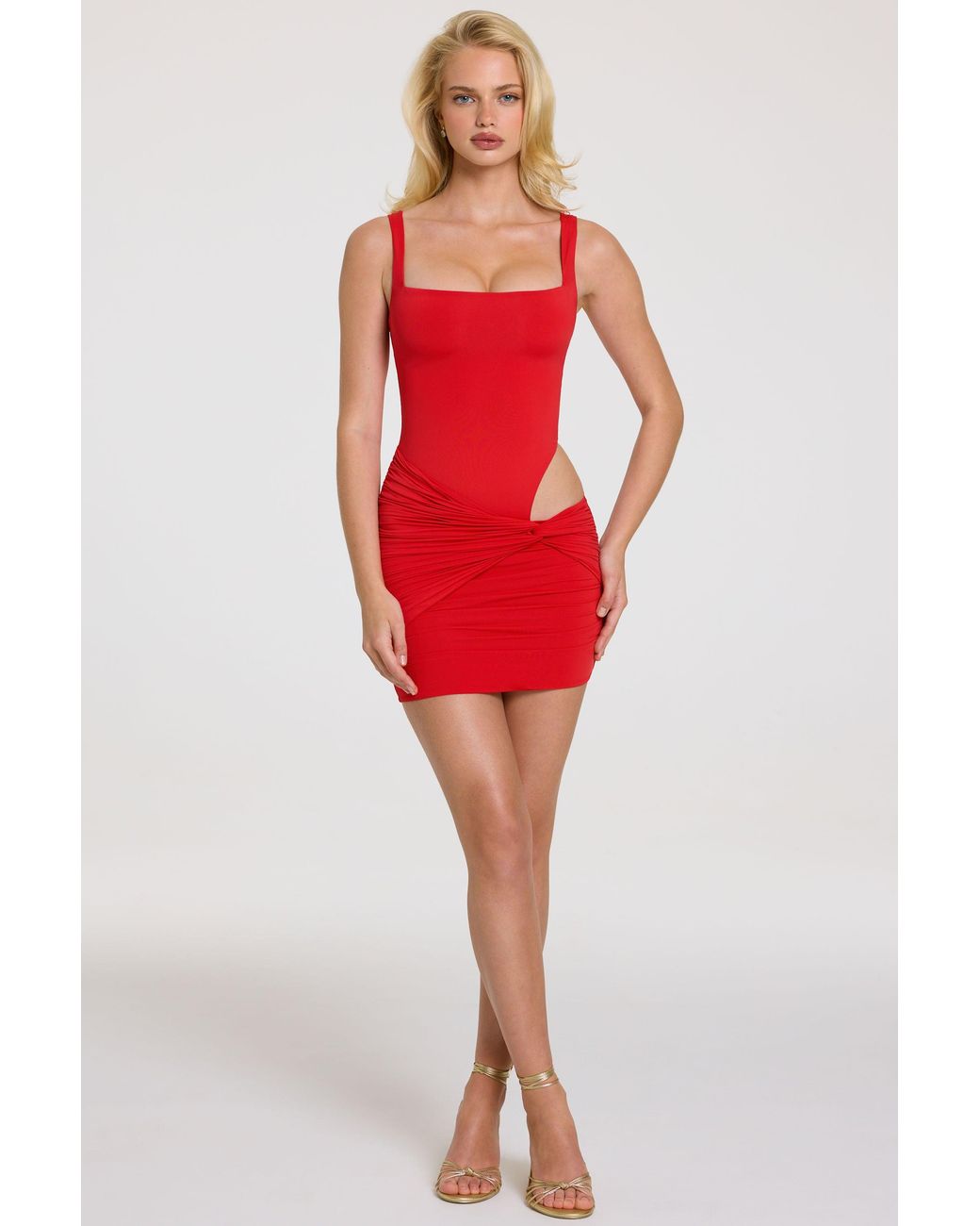 oh-polly-Red-Square-Neck-Mini-Dress_57d132c0-1372-4da7-aee4-086c0ff6ee8a.jpg