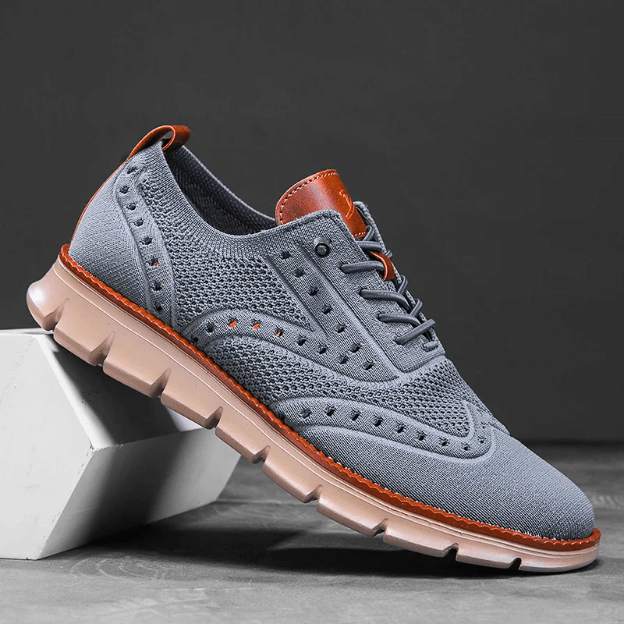 weston-finch-the-ariston-hybrid-sneaker-000000000-3763136.png